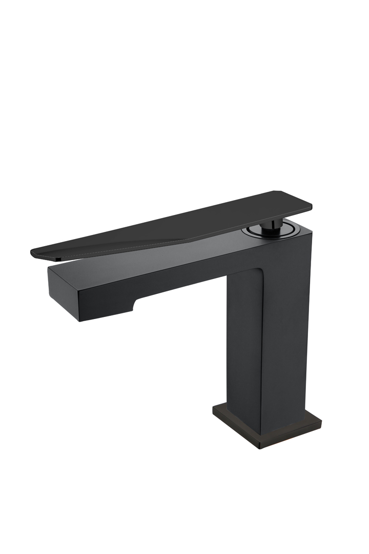 Смеситель для раковины низкий Boheme Q Black 141-BB.2