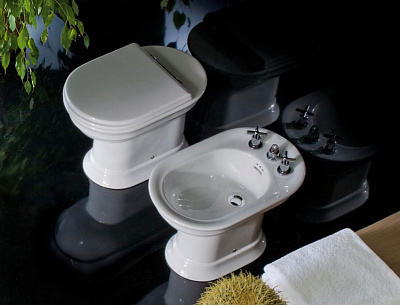 Биде напольное Hatria Dolcevita три отверстия