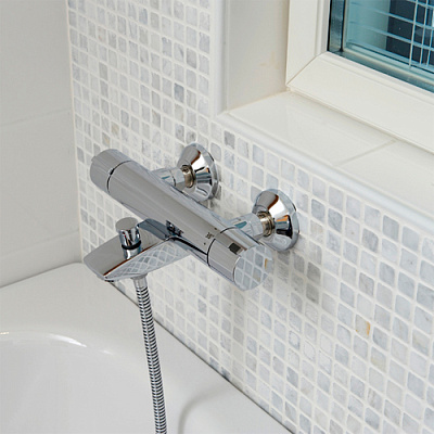 Термостат Oras Cubista 2875U для душа и ванны