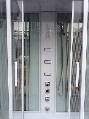 Душевой бокс Triton Омега (стекло с мат. вставками)