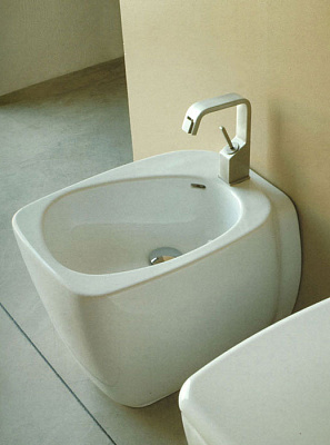 Биде напольное Disegno Ceramica Fluid 581-1