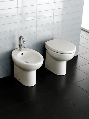 Унитаз приставной Hatria Erika Pro